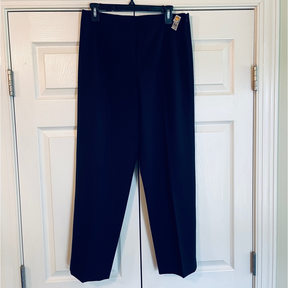 Talbots NWT SIZE 10 P Navy slacks
